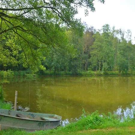 펜션 Luxurious Castle In Marchin With Infrared Sauna