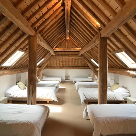 펜션 Luxurious Castle In Marchin With Infrared Sauna *